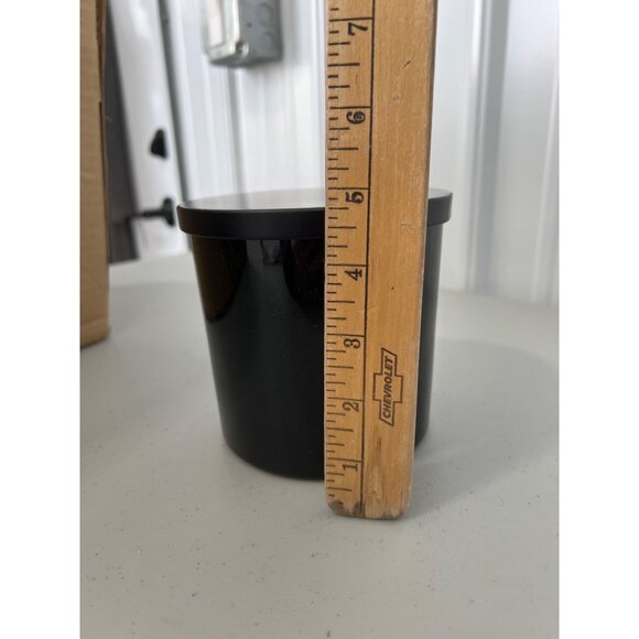 Leoben Company Vegan Soy Wax Clean Shave No 016 Scented Candle 3 Wick 24 Oz NEW - Picture 4 of 6